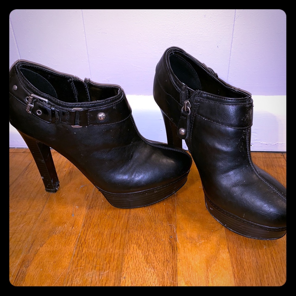 Guess black booties